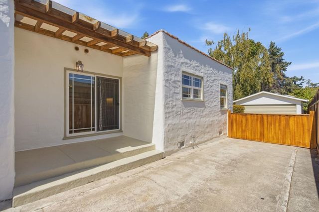 543 Jeter Street, Redwood City, CA 94062