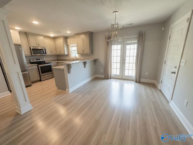 951 Charley Patterson Road, New Market, AL 35761