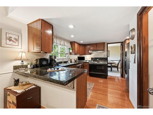 1487 S Macon St, Aurora, CO 80012