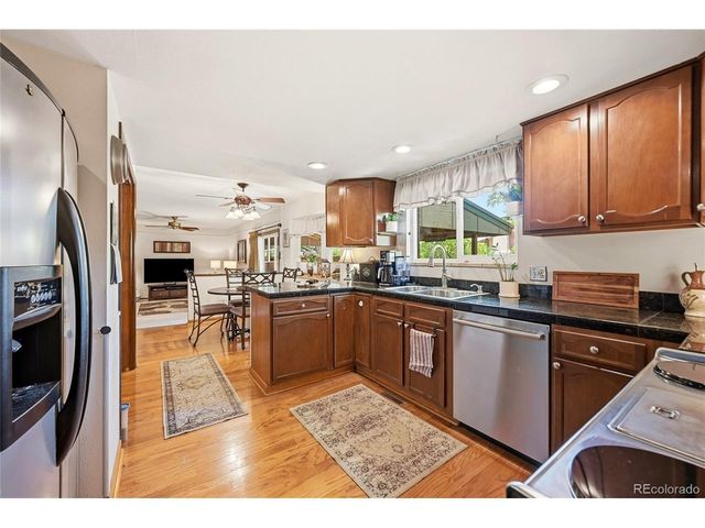 1487 S Macon St, Aurora, CO 80012