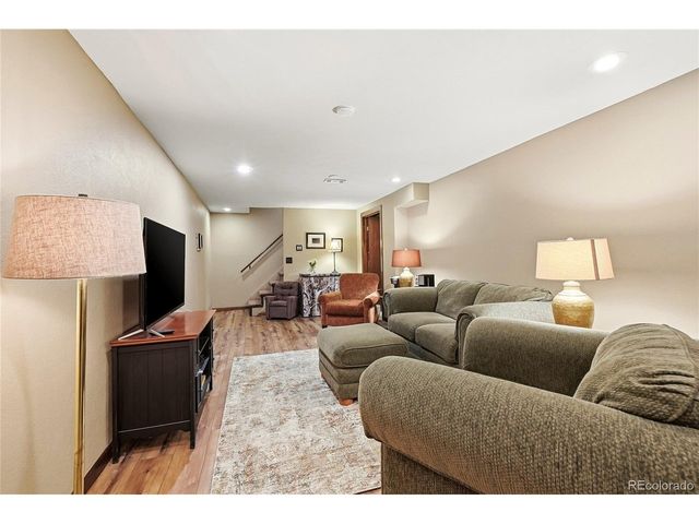 1487 S Macon St, Aurora, CO 80012