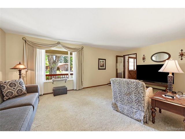 1487 S Macon St, Aurora, CO 80012