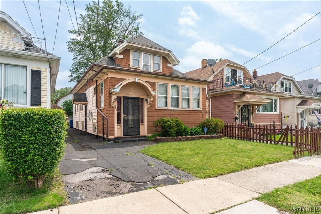 247 Rounds Avenue, Buffalo, NY 14215