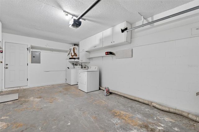 8245 VENDOME BOULEVARD N, Pinellas Park, FL 33781