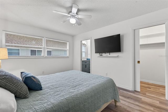 8245 VENDOME BOULEVARD N, Pinellas Park, FL 33781