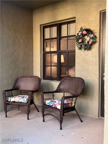 9092 Chula Vista ST 11003, Naples, FL 34113