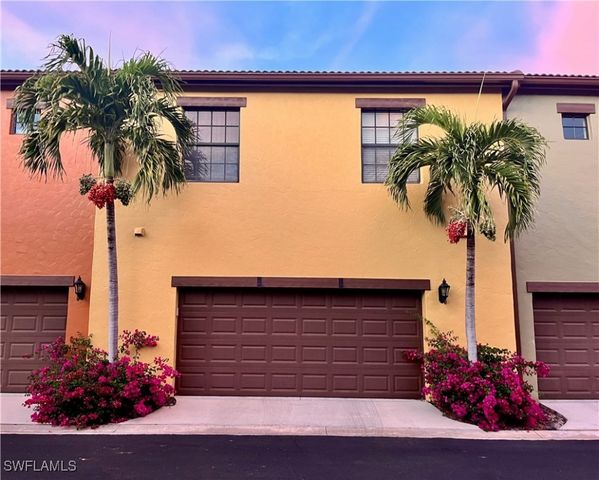 9092 Chula Vista ST 11003, Naples, FL 34113