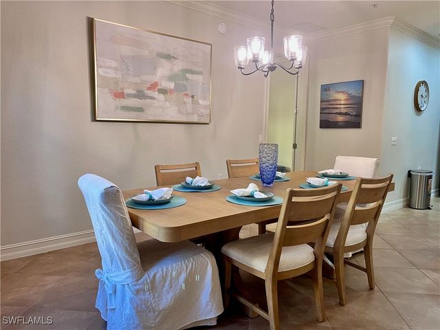 9092 Chula Vista ST 11003, Naples, FL 34113