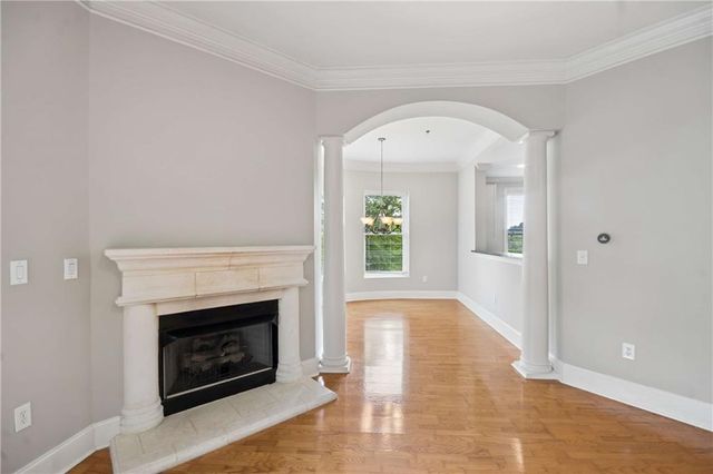 560 Dutch Valley Road NE 311, Atlanta, GA 30324