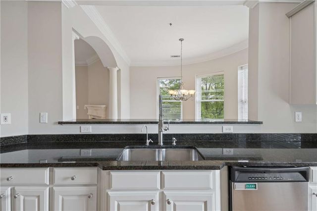 560 Dutch Valley Road NE 311, Atlanta, GA 30324