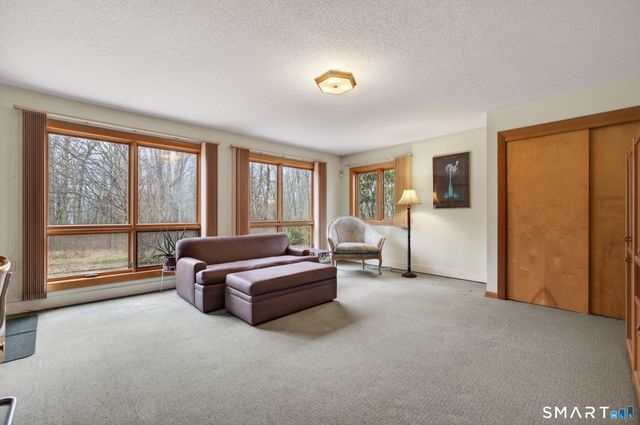 24 Tower Hill Road, Clinton, CT 06413