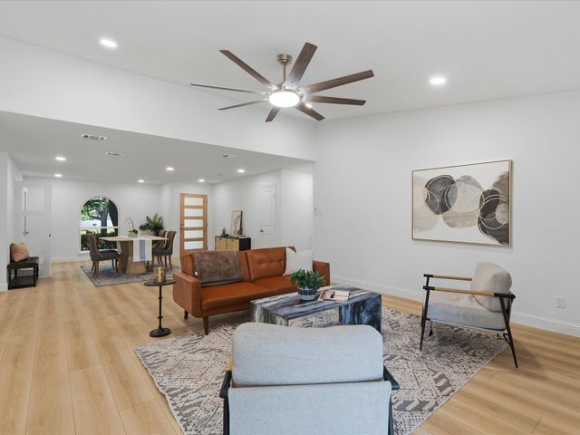 2039 Chestnut Road, Carrollton, TX 75007