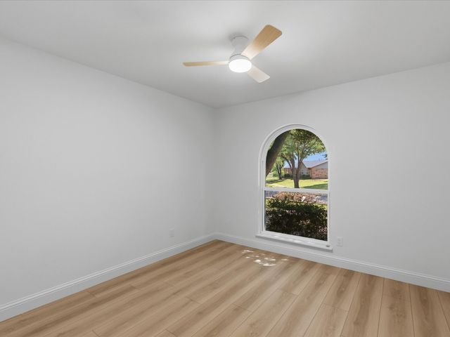2039 Chestnut Road, Carrollton, TX 75007