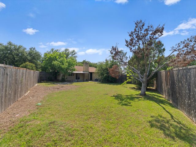 2039 Chestnut Road, Carrollton, TX 75007