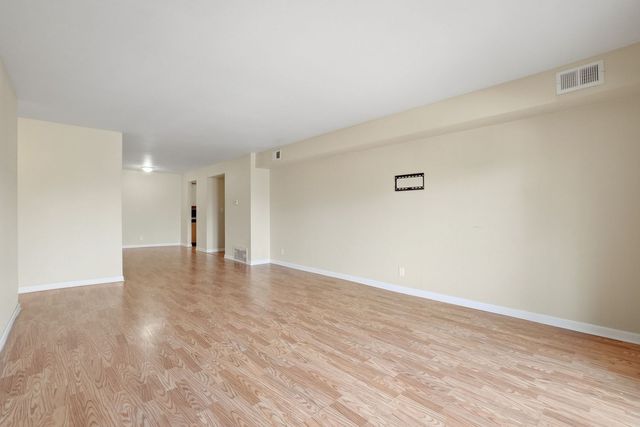 1895 Tall Oaks Drive 3508, Aurora, IL 60505