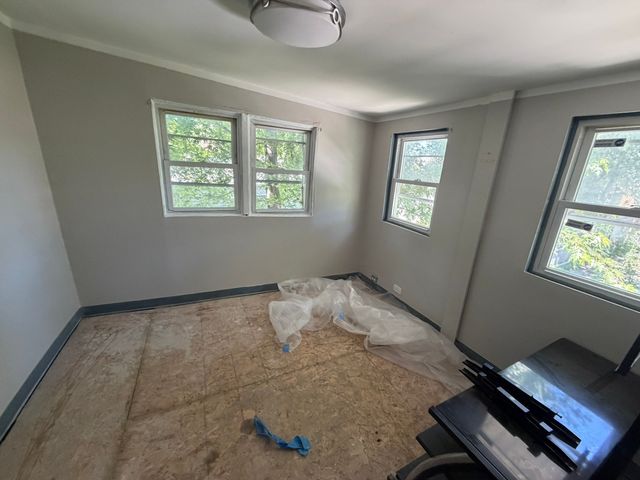 4150 W CARROLL Avenue, Chicago, IL 60624