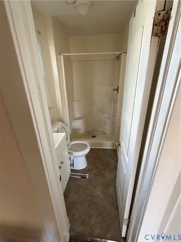 3210 Q St, Richmond, VA 23223