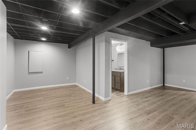 2052 Waybridge Lane, Fenton, MO 63026