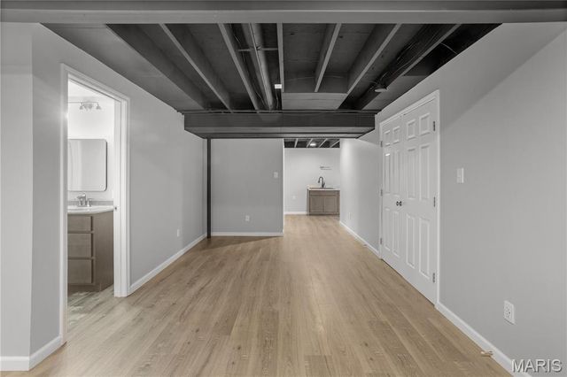 2052 Waybridge Lane, Fenton, MO 63026