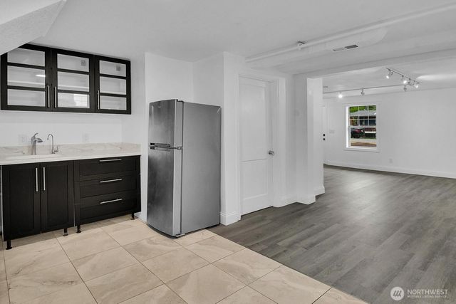 10820 Lake Ridge Drive S, Seattle, WA 98178
