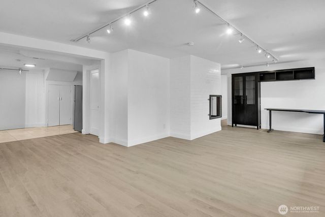 10820 Lake Ridge Drive S, Seattle, WA 98178