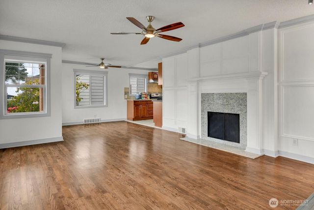 10820 Lake Ridge Drive S, Seattle, WA 98178