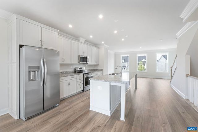 770 PARK RIDGE DR, Crozet, VA 22932