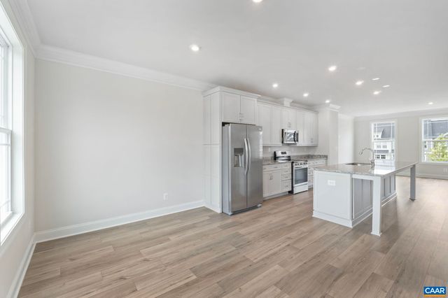 770 PARK RIDGE DR, Crozet, VA 22932