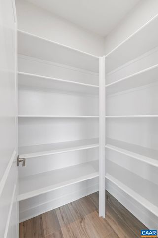 770 PARK RIDGE DR, Crozet, VA 22932