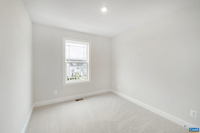 770 PARK RIDGE DR, Crozet, VA 22932