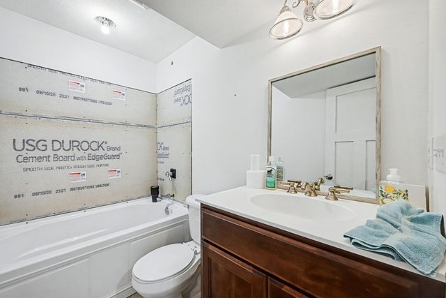 2900 195th Street E, Prior Lake, MN 55372