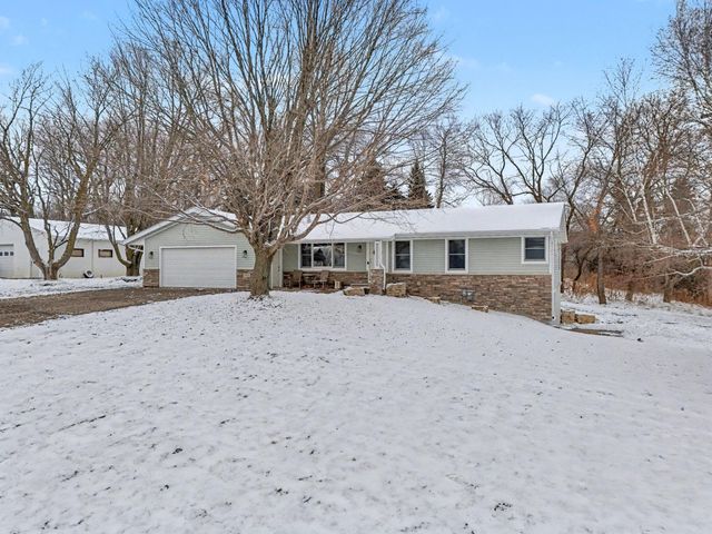 2900 195th Street E, Prior Lake, MN 55372