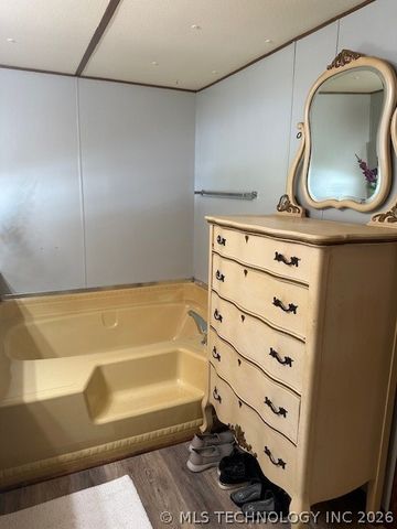 3923 E-Z Street, Kingston, OK 73439