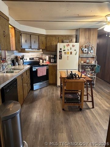 3923 E-Z Street, Kingston, OK 73439