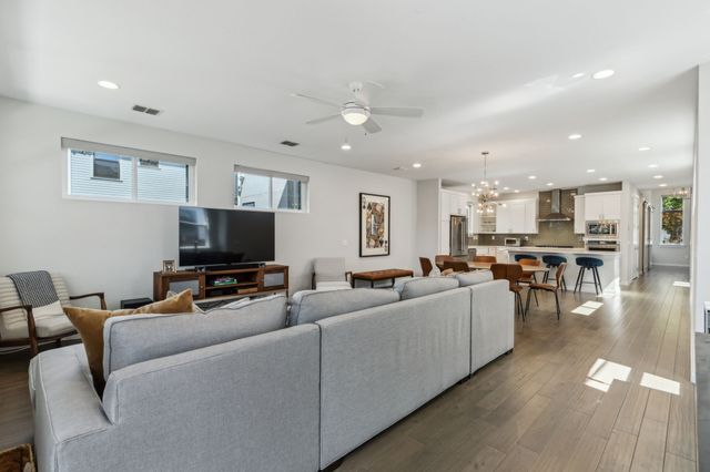 5424 Anita Street, Dallas, TX 75206