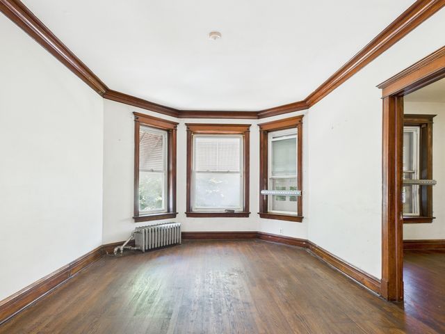 6917 S Indiana Avenue, Chicago, IL 60637