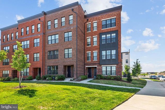 22318 ROANOKE RISE TER, Ashburn, VA 20148