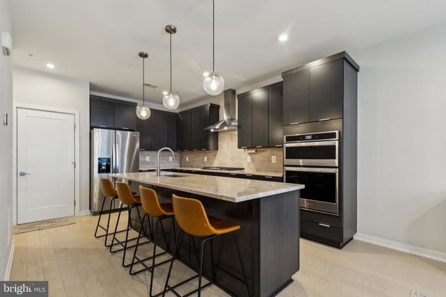 22318 ROANOKE RISE TER, Ashburn, VA 20148