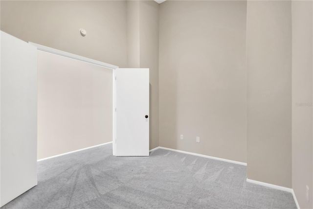 327 KENSINGTON LAKE CIRCLE, Brandon, FL 33511