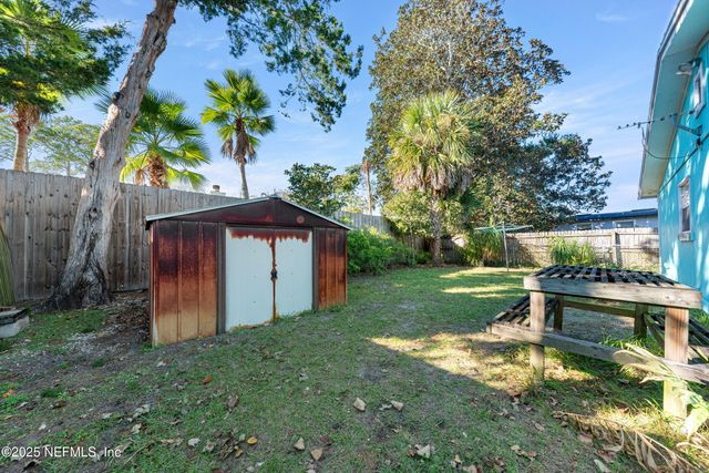 1210 11TH Street N, Jacksonville Beach, FL 32250