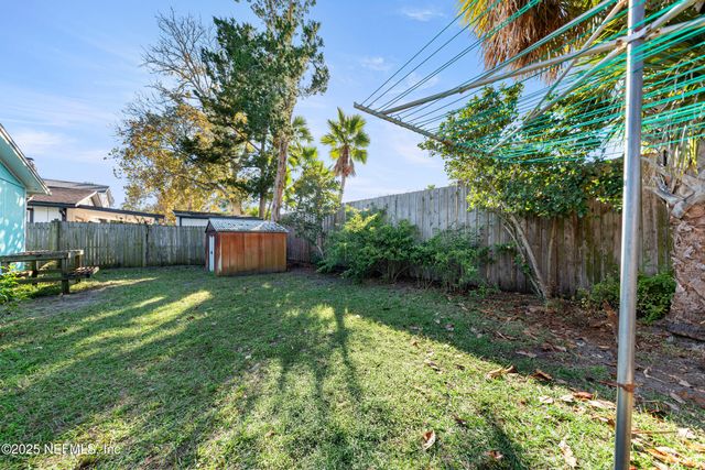 1210 11TH Street N, Jacksonville Beach, FL 32250