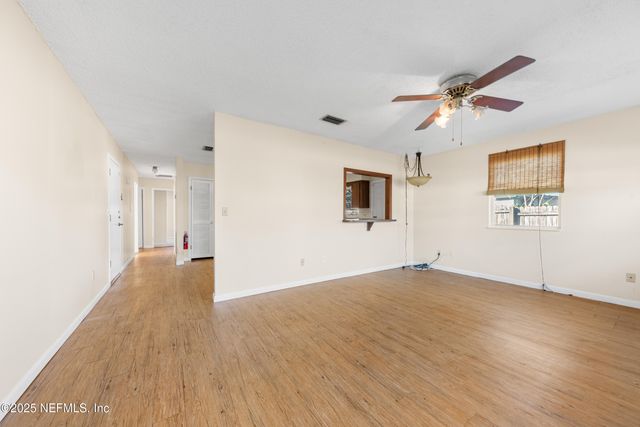 1210 11TH Street N, Jacksonville Beach, FL 32250