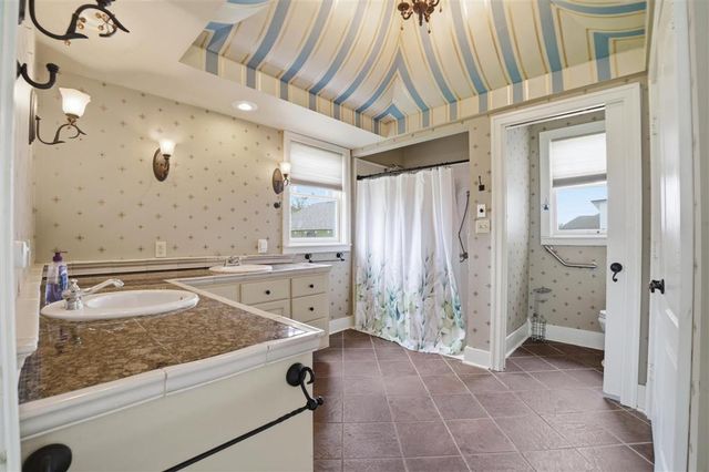 1323 10th Street, Lake Charles, LA 70601