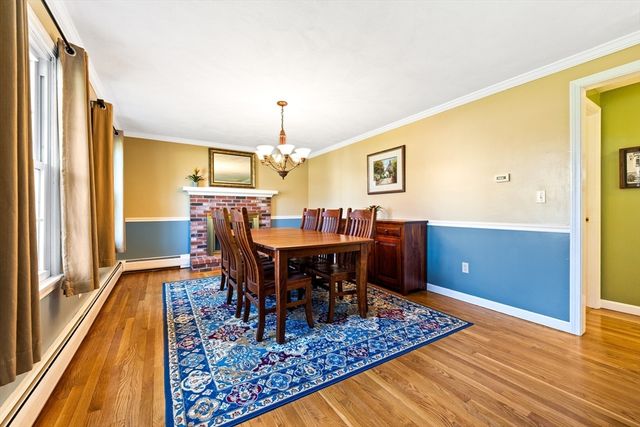 6 Abbie Lane, Attleboro, MA 02703