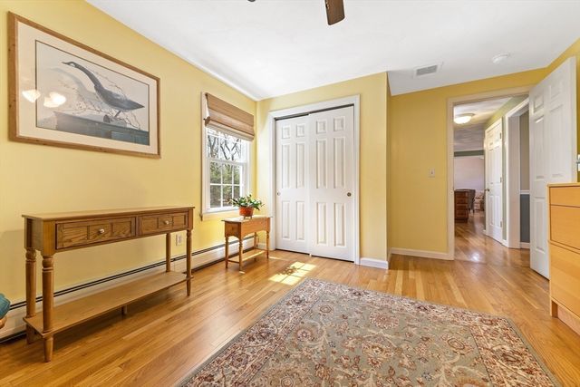 6 Abbie Lane, Attleboro, MA 02703