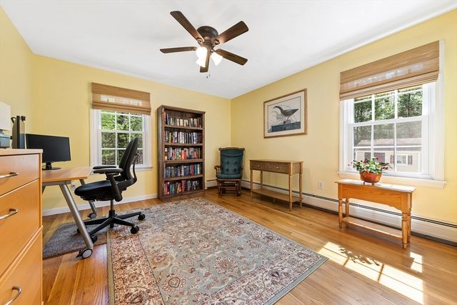 6 Abbie Lane, Attleboro, MA 02703