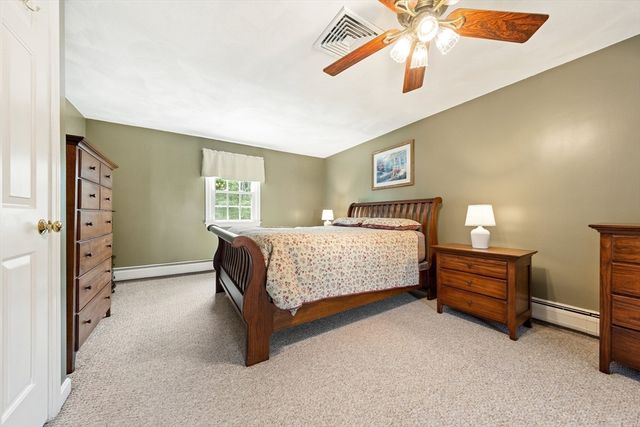 6 Abbie Lane, Attleboro, MA 02703