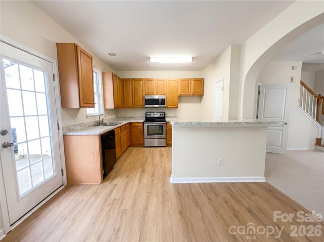 885 Lacebark Drive, Rock Hill, SC 29732