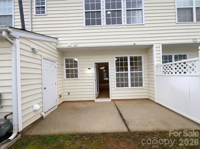 885 Lacebark Drive, Rock Hill, SC 29732