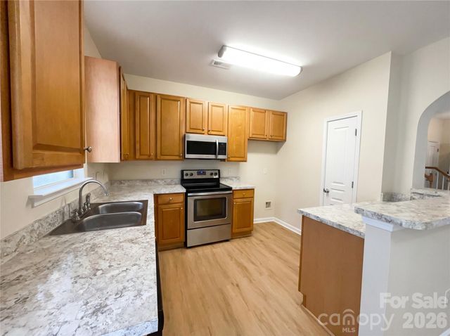 885 Lacebark Drive, Rock Hill, SC 29732